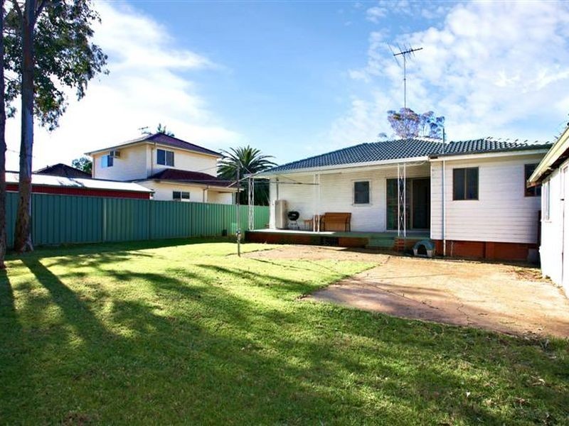 62 Killarney Avenue, Blacktown NSW 2148