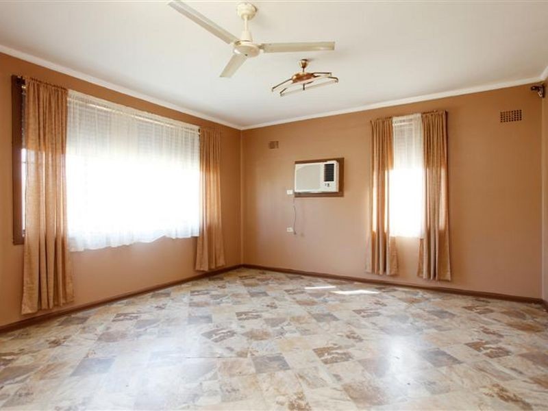 15 Morton Street, Lalor Park NSW 2147