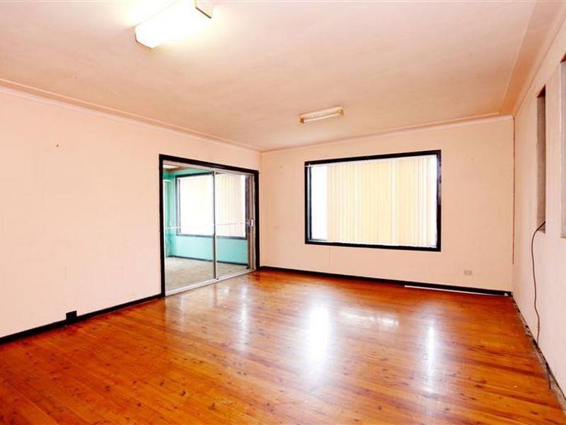 16 Moren Street, Blacktown NSW 2148