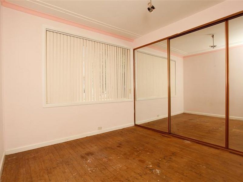 16 Moren Street, Blacktown NSW 2148