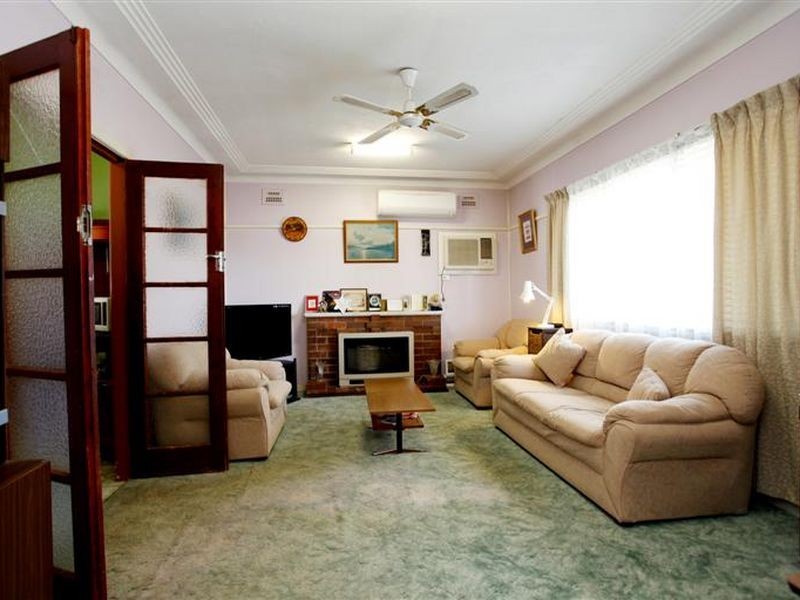 22 Dunstable Road, Blacktown NSW 2148