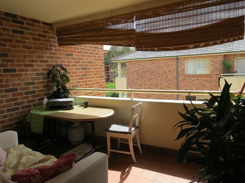 25/11 Oxford Street, Blacktown NSW 2148