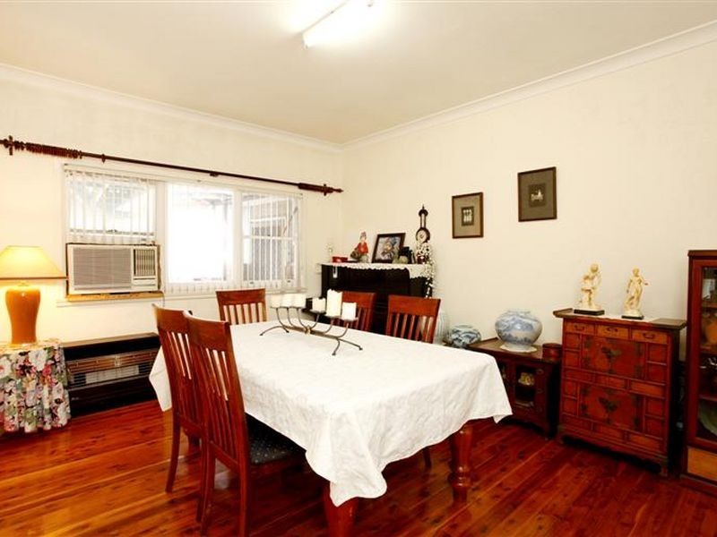 7 Stewart Avenue, Blacktown NSW 2148