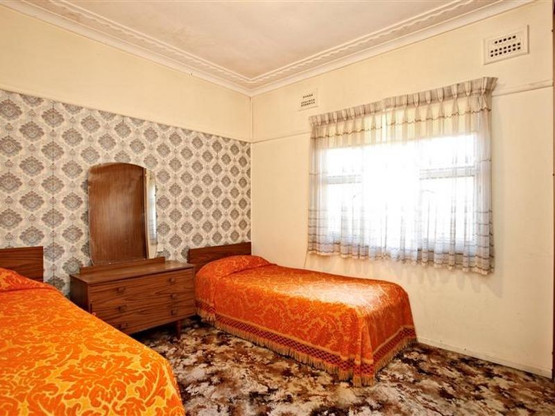 6 Newton Road, Blacktown NSW 2148