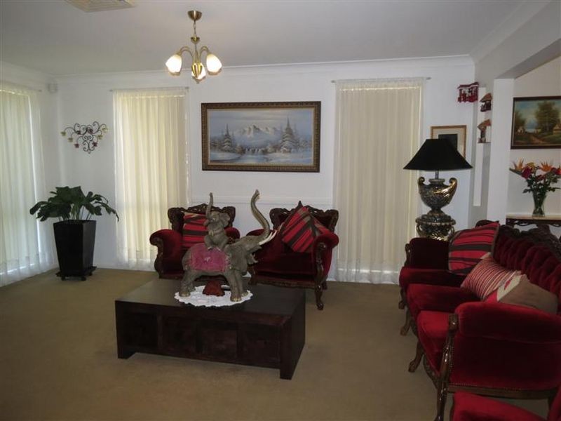 73 Parkwood Street, Plumpton NSW 2761