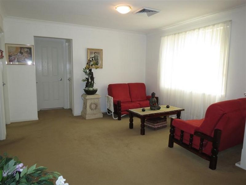 73 Parkwood Street, Plumpton NSW 2761