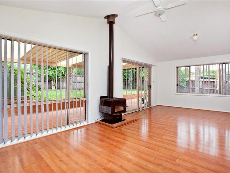 27b Vella Crescent, Blacktown NSW 2148