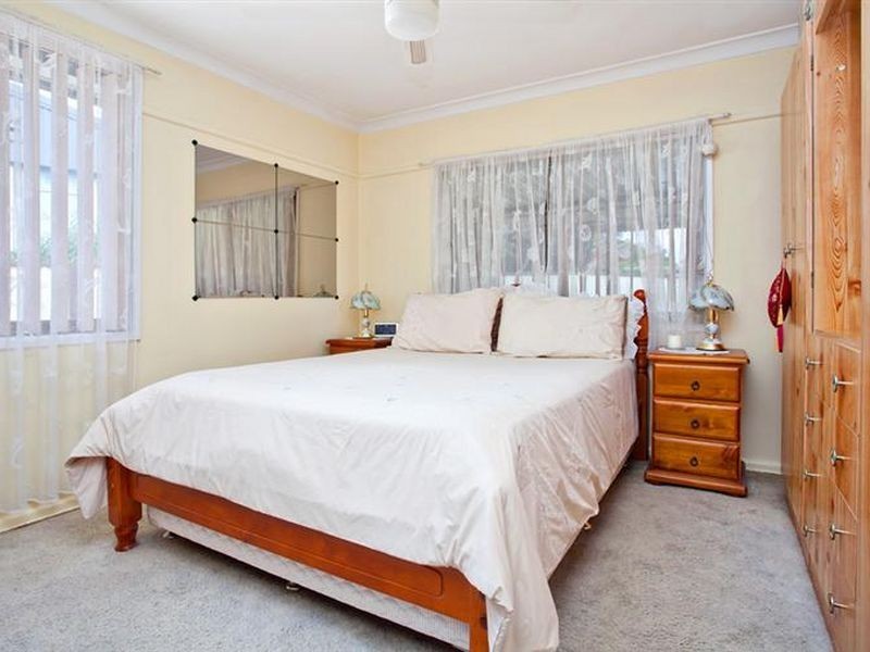 5 Byrne Blvd, Marayong NSW 2148