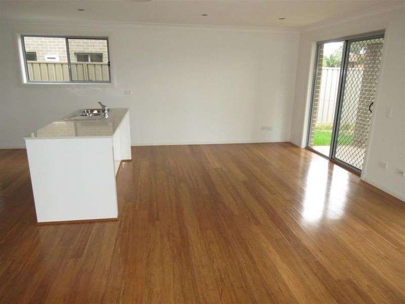 4/27 Falmouth Road, Quakers Hill NSW 2763