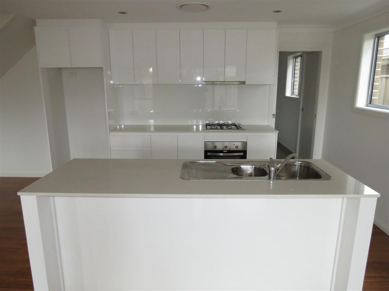 4/27 Falmouth Road, Quakers Hill NSW 2763