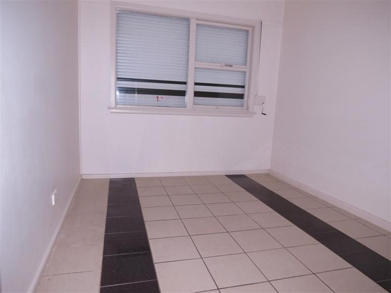 24 Glamorgan St, Blacktown NSW 2148