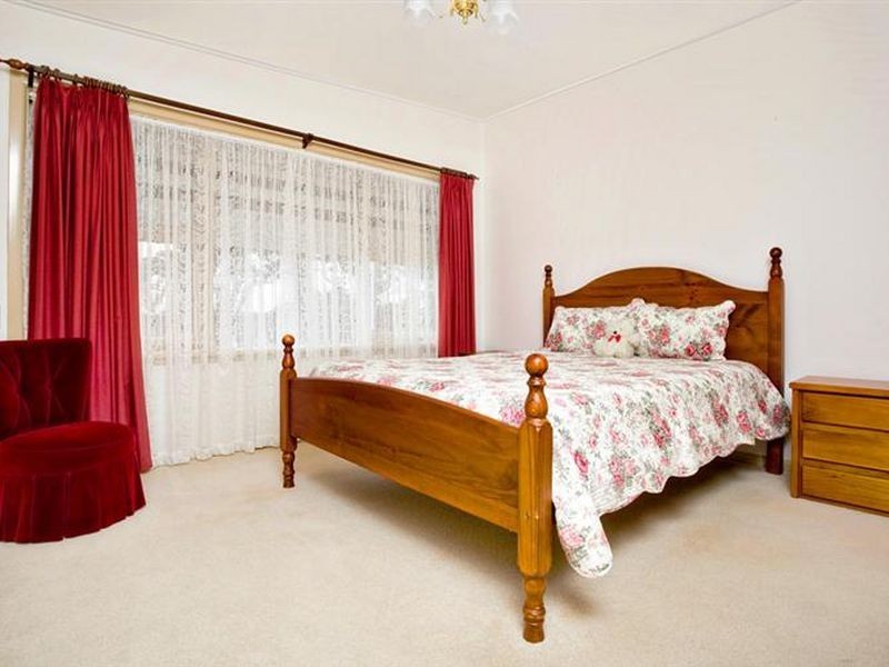 54 Burrell Parade, Blacktown NSW 2148