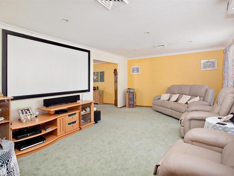 12 London Street, Blacktown NSW 2148