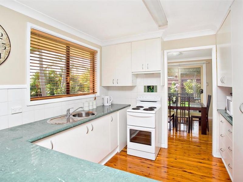 3 Canna Place, Quakers Hill NSW 2763