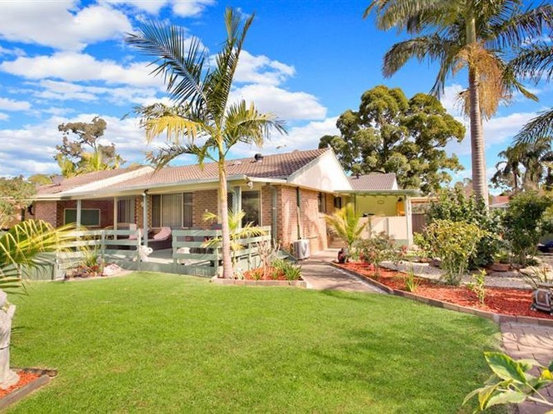 3 Canna Place, Quakers Hill NSW 2763