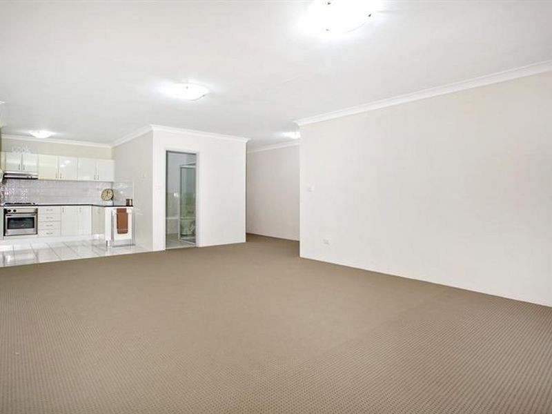 23/9-13 Griffiths Street, Blacktown NSW 2148