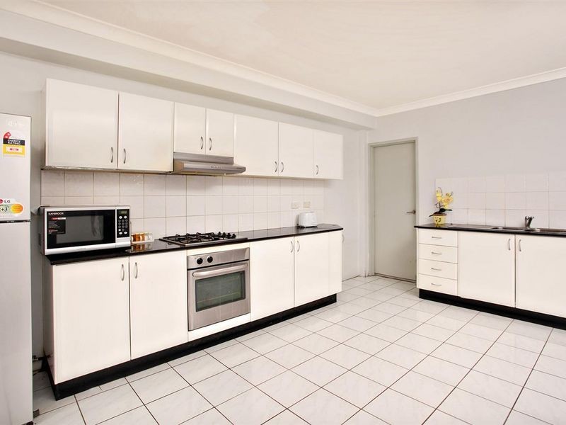 5/9-13 Griffiths Street, Blacktown NSW 2148