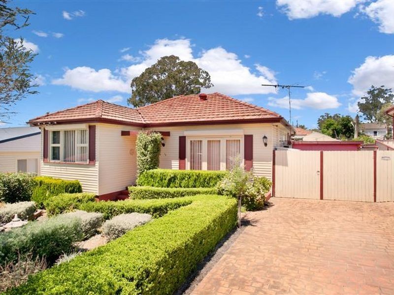 28 Craig Street, Blacktown NSW 2148