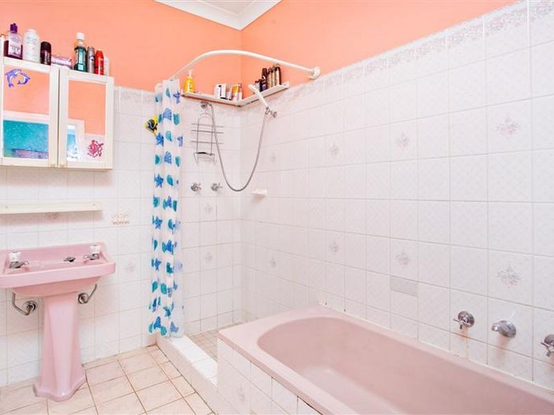 28 Craig Street, Blacktown NSW 2148