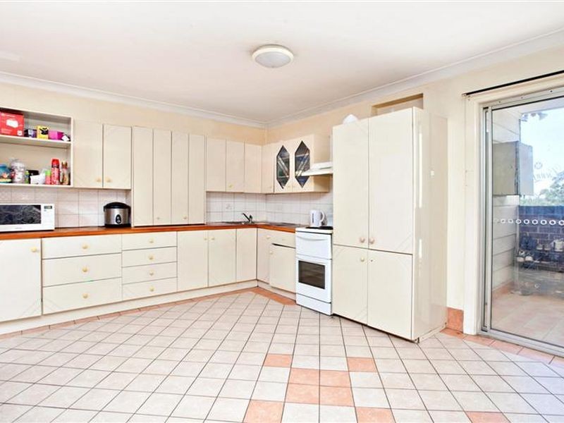 76 Barbara Blvd, Seven Hills NSW 2147