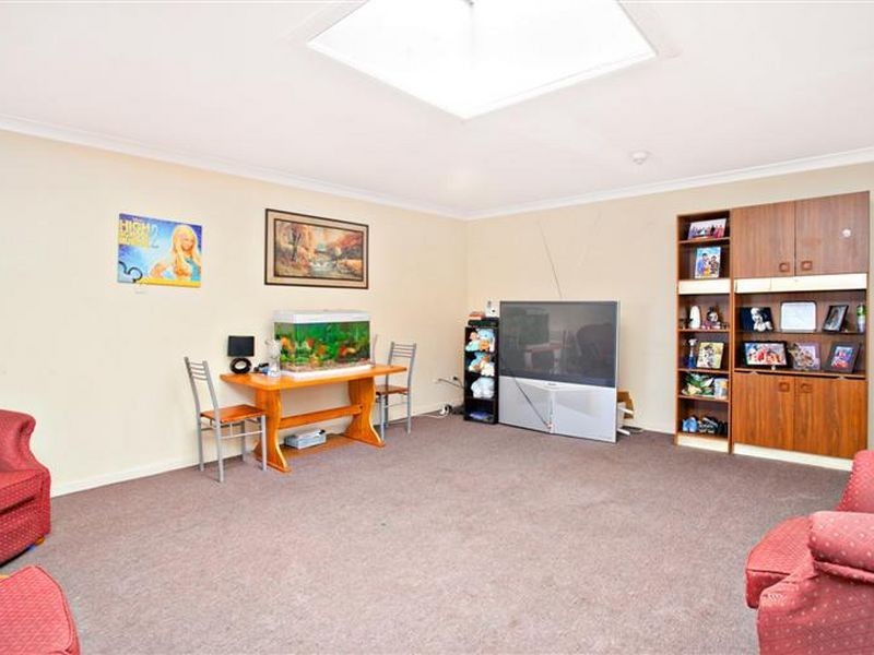 76 Barbara Blvd, Seven Hills NSW 2147