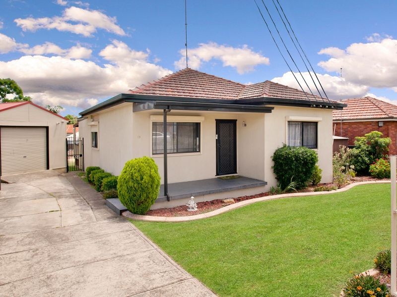 13 Wirruna Street, Blacktown NSW 2148