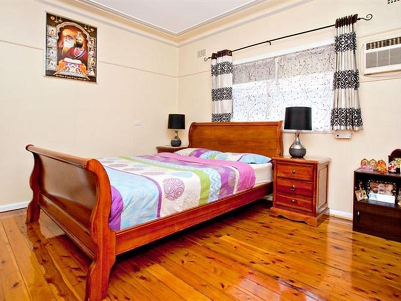 13 Wirruna Street, Blacktown NSW 2148