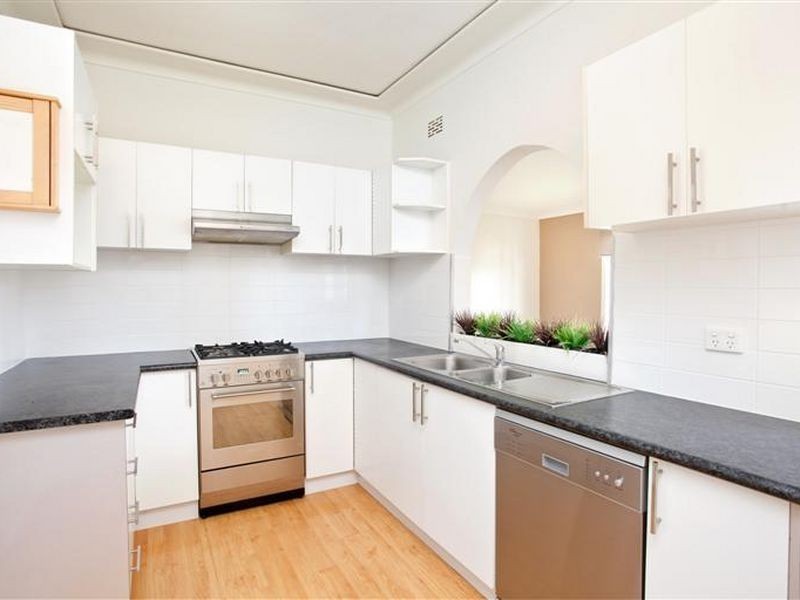 9 Spruce Street, Blacktown NSW 2148