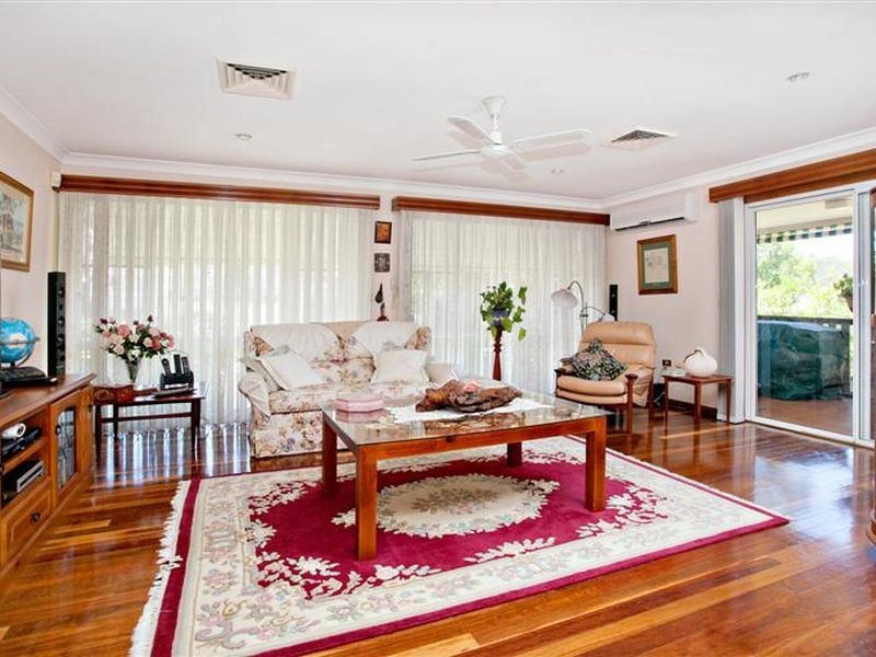 9 Sydney Street, Blacktown NSW 2148