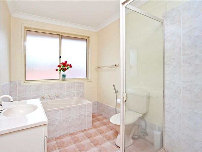 6 Doonside Road, Doonside NSW 2767