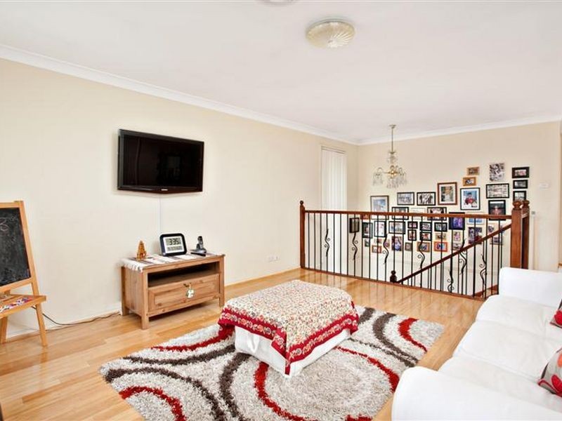 6 Doonside Road, Doonside NSW 2767