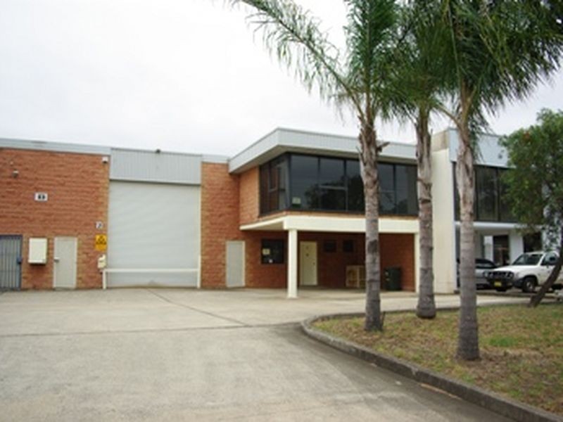 2/13 Carnegie Place, Blacktown NSW 2148
