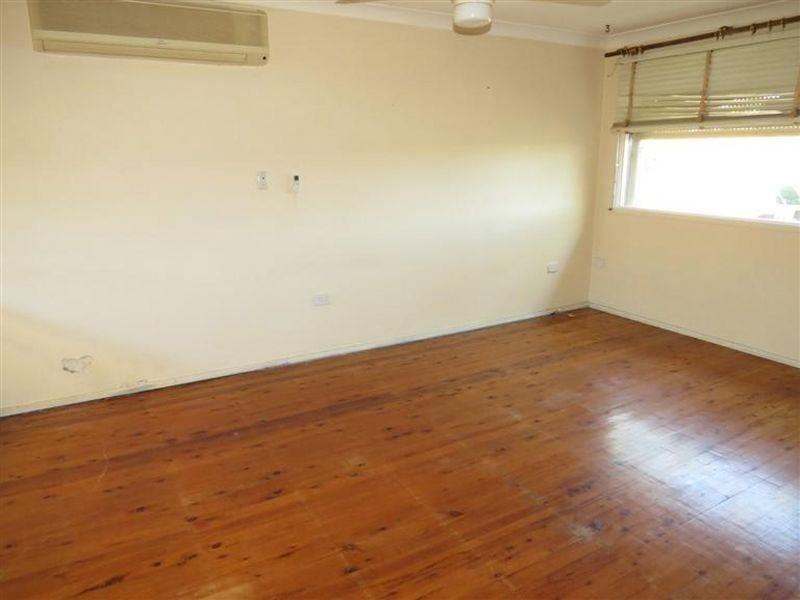 54 Kurrajong Crescent, Blacktown NSW 2148