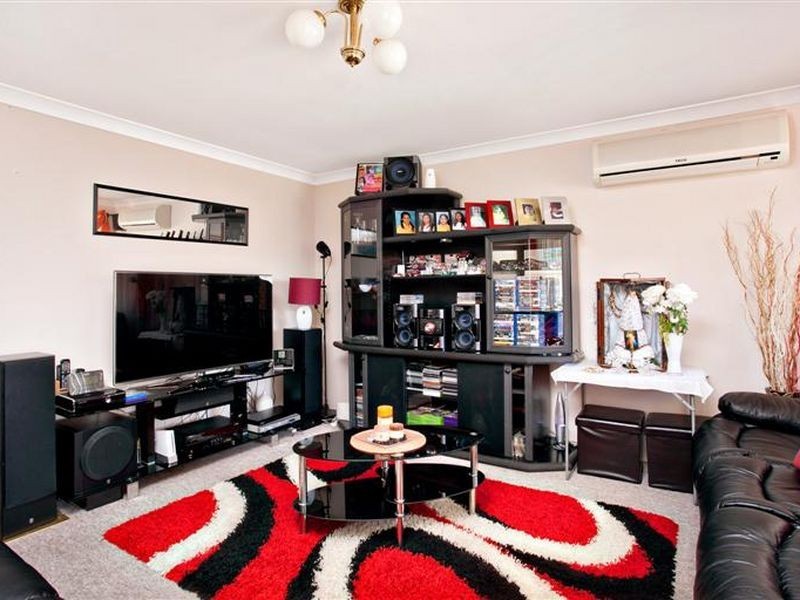 36 Millard Crescent, Plumpton NSW 2761