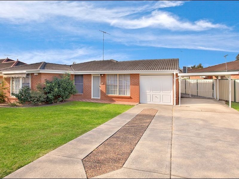 15 Oaktree Grove, Prospect NSW 2148