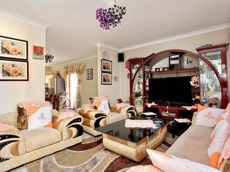 2/8 Petunia Street, Marayong NSW 2148