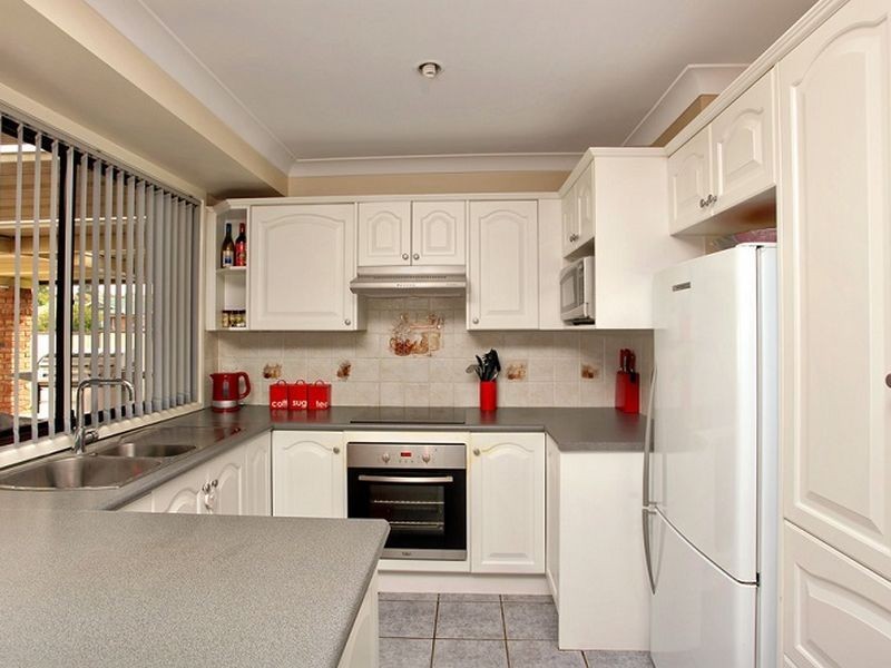 7 Bancroft Street, Oakhurst NSW 2761