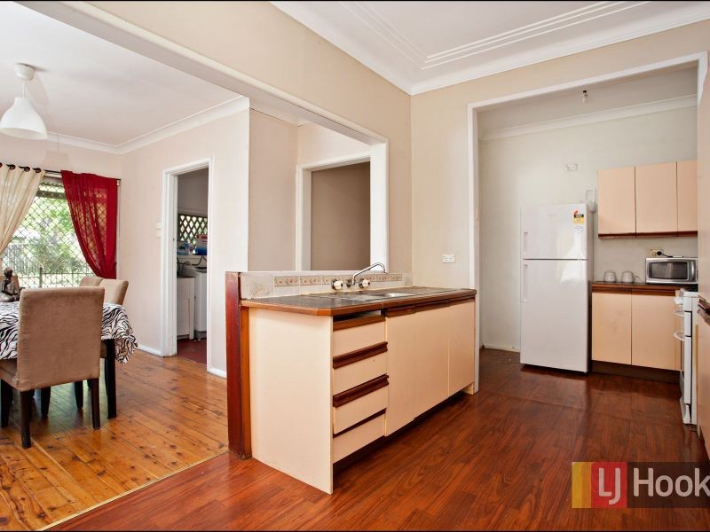 18 Western Crescent, Blacktown NSW 2148