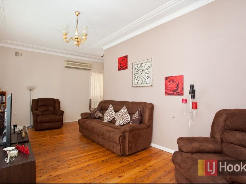 18 Western Crescent, Blacktown NSW 2148