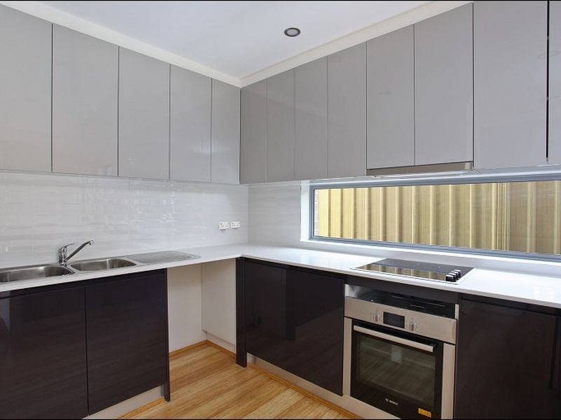 7 Madeira Avenue, Kings Langley NSW 2147