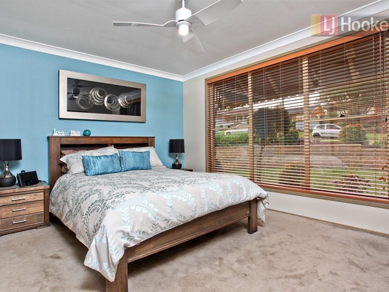 16 Edgeware Road, Prospect NSW 2148