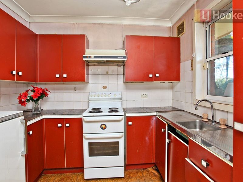 6 Aurora Drive, Whalan NSW 2770