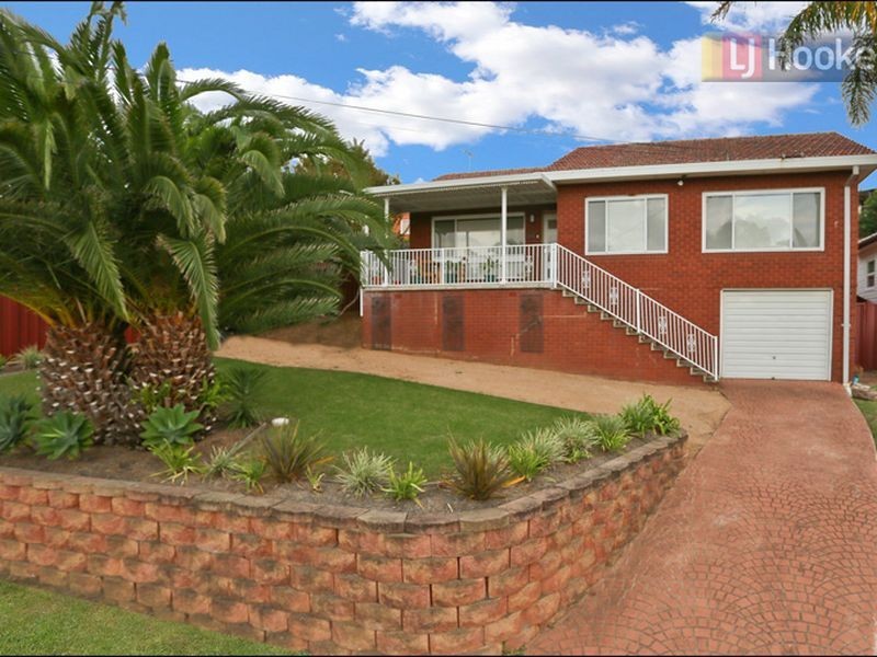 8 Maureen Place, Blacktown NSW 2148