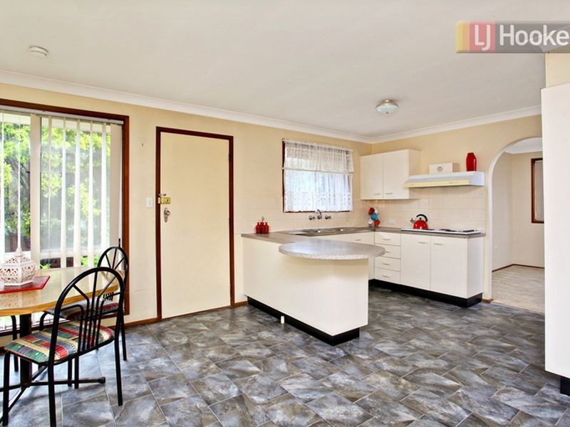 21 Lobelia Crescent, Quakers Hill NSW 2763