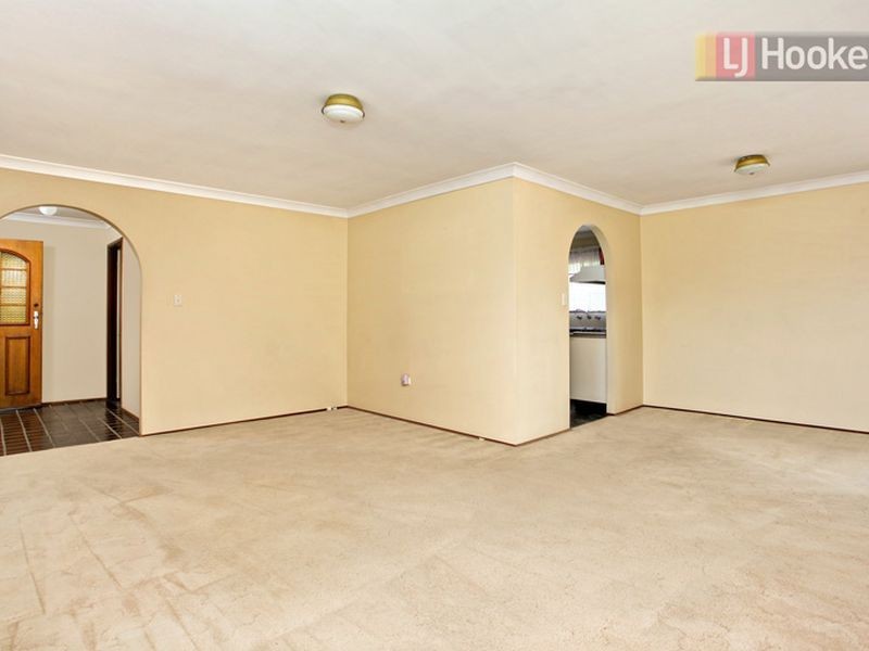 21 Lobelia Crescent, Quakers Hill NSW 2763