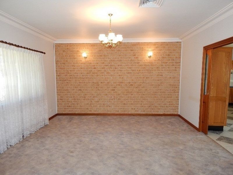 6 Old Church Lane, Prospect NSW 2148