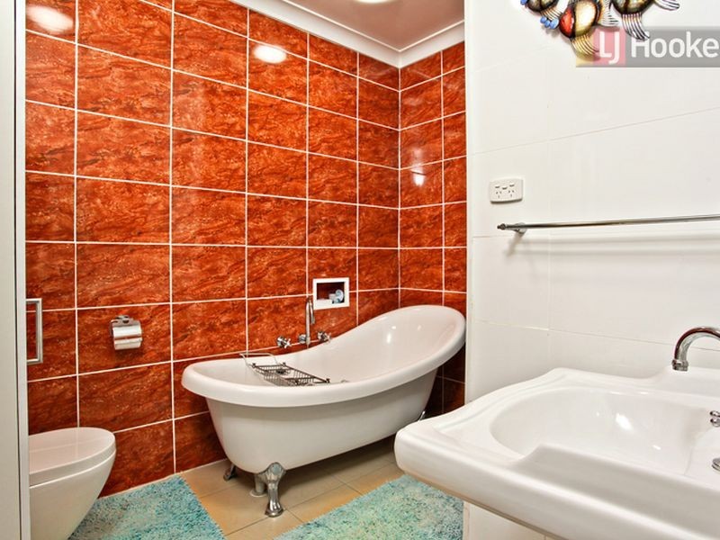 100 Northcott Road, Lalor Park NSW 2147