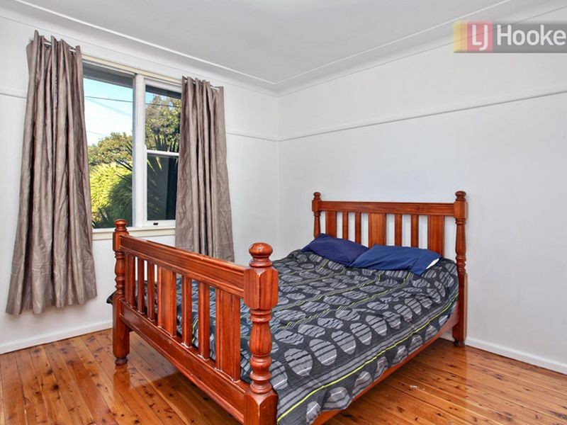 18 Sturt Street, Lalor Park NSW 2147