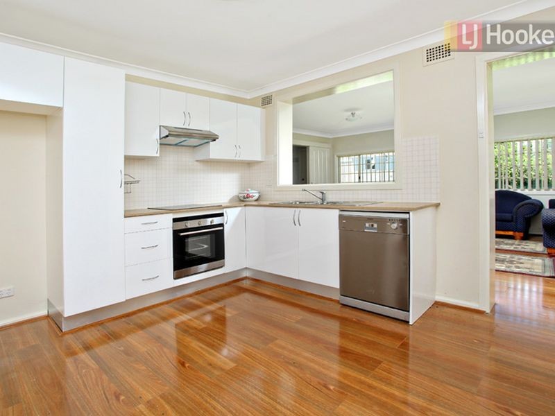 31 Runyon Avenue, Greystanes NSW 2145