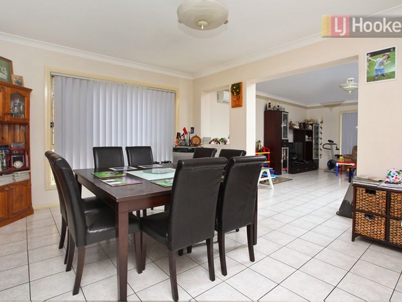 1 View Park Street, Prospect NSW 2148